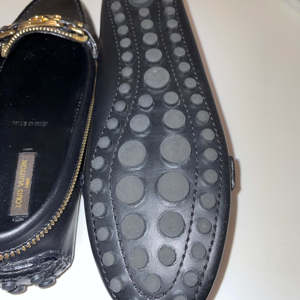 Authentic Louis Vuitton black loafers with gold 5 - Picture 7 of 16